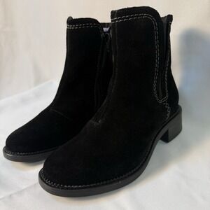 Clarks Womens Black Suede Maye Chelsea Boots sz 6 Outdoor Casual Comfort Winter